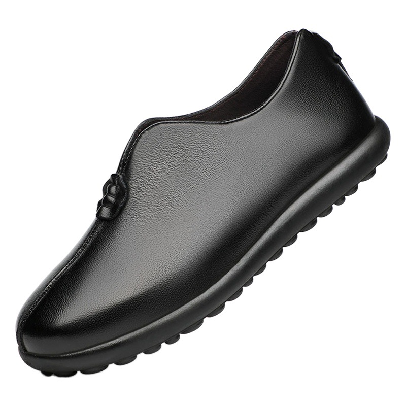 Primavera y verano nuevos viejos zapatos de tela de Beijing de cuero de ocio de los hombres de mediana edad y zapatos de padre primera capa de zapatos de los hombres de piel de vaca