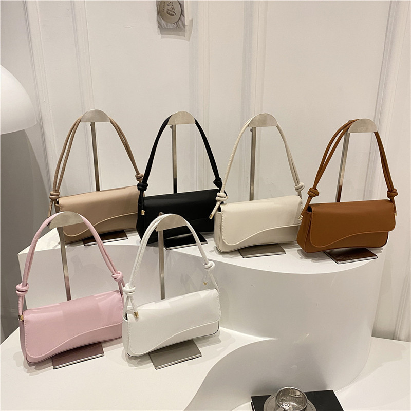 Fashionable and Simple Casual New 2024 Winter Solid Color Single Shoulder Crossbody Handbag for Women Commuting to Work Fashionable and Simple Casual New 2024 Winter Solid Color Single Shoulder Crossbody Handbag for Women Commuting to Work