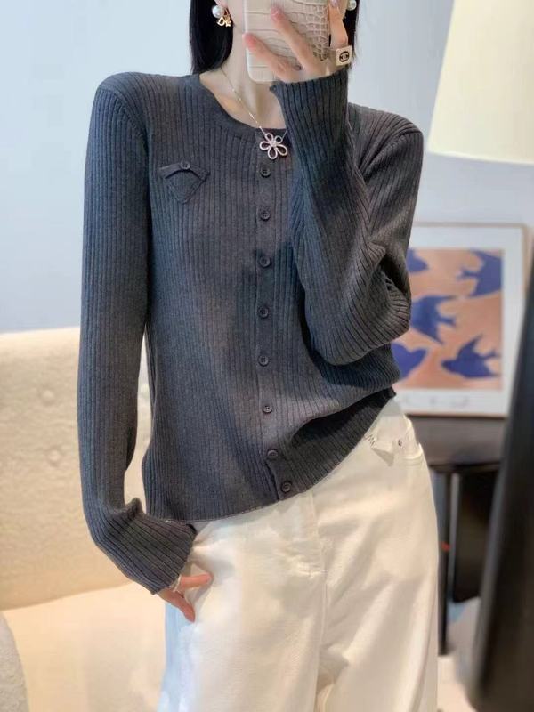 濮院工厂细羊毛圆领秋冬新款开衫口袋针织毛衣内搭打底衫韩版女装|undefined