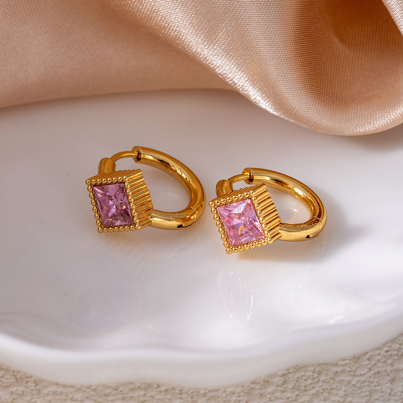 Fuchsia earrings with zircon