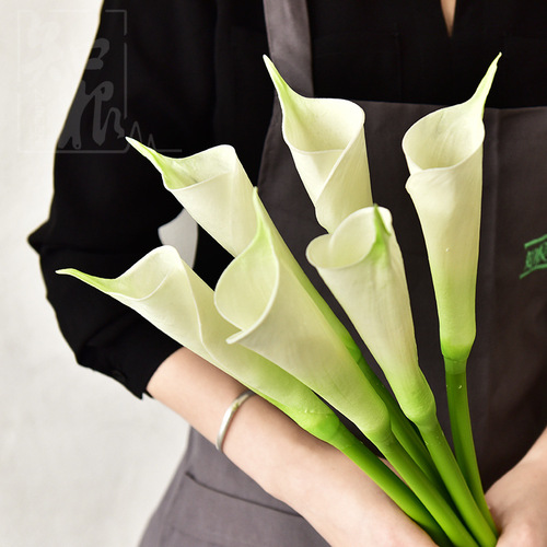 Simulated Flower PU Calla Lily Indoor Home Flower Arrangement Decor Ornament Artificial Flower Photo Prop Artificial Flower Bouquet
