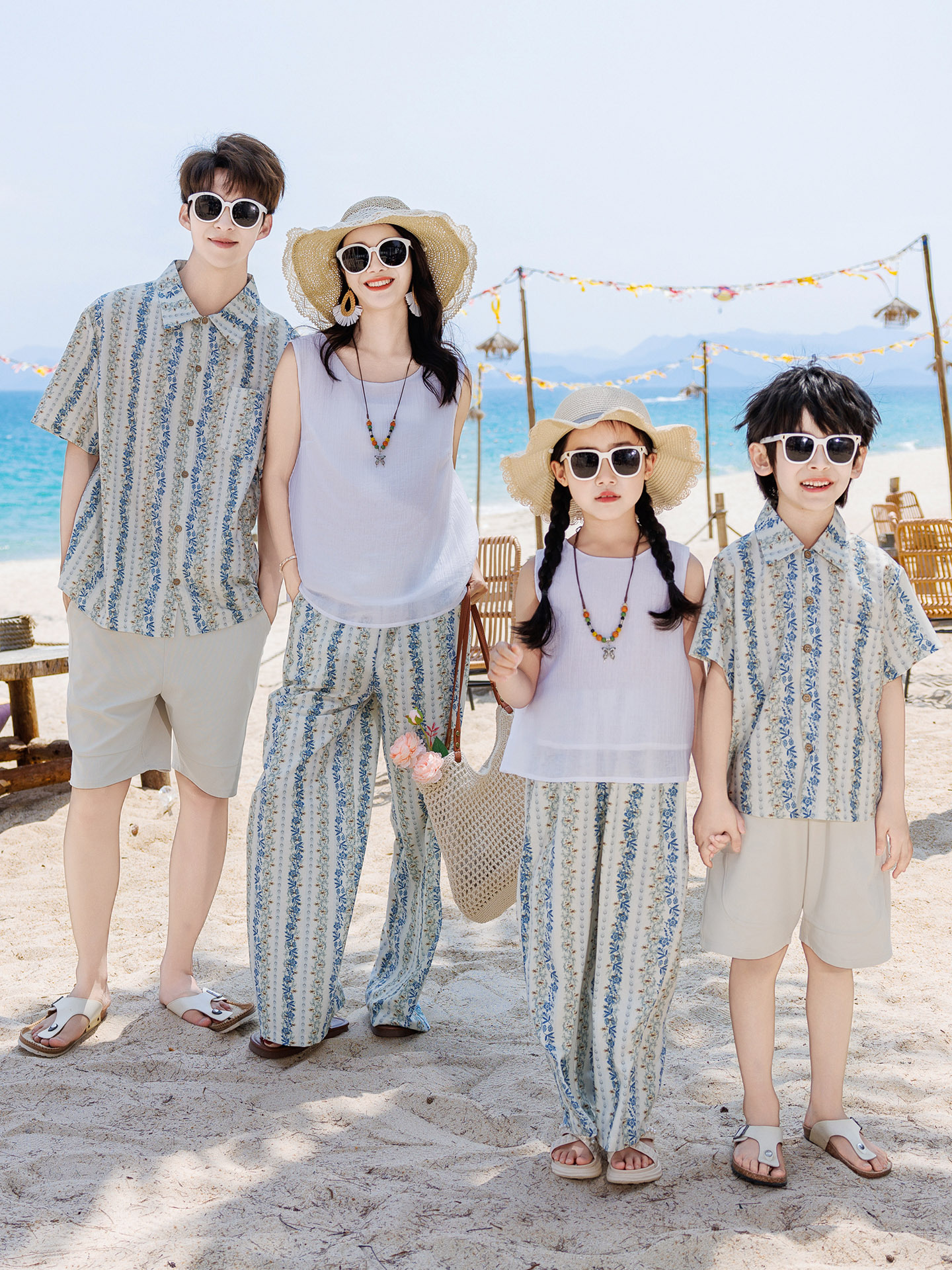 Sanya Beach Family Matching Outfits for Summer, Vacation Style Set for a Family of Four, Mother-Daughter Matching Wide-Leg Pants, Father-Son Shirts
