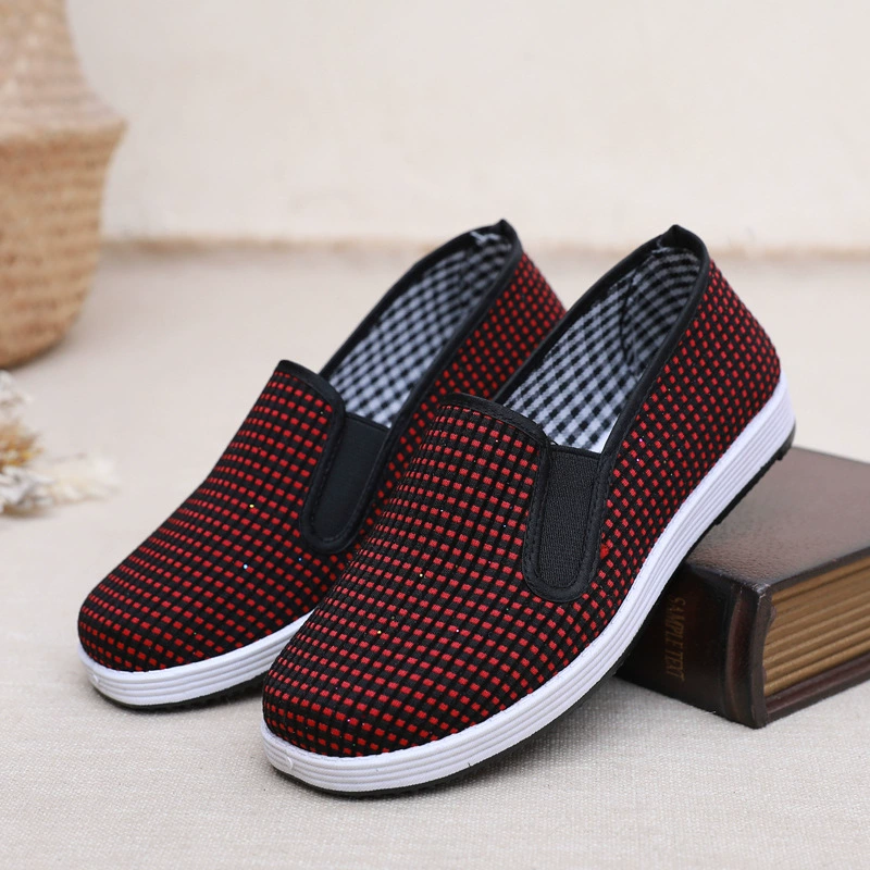 Старые пекинские туфли из ткани женские весенние и осенние повседневные одиночные туфли мягкие подошвы нескользящие и удобные дышащие