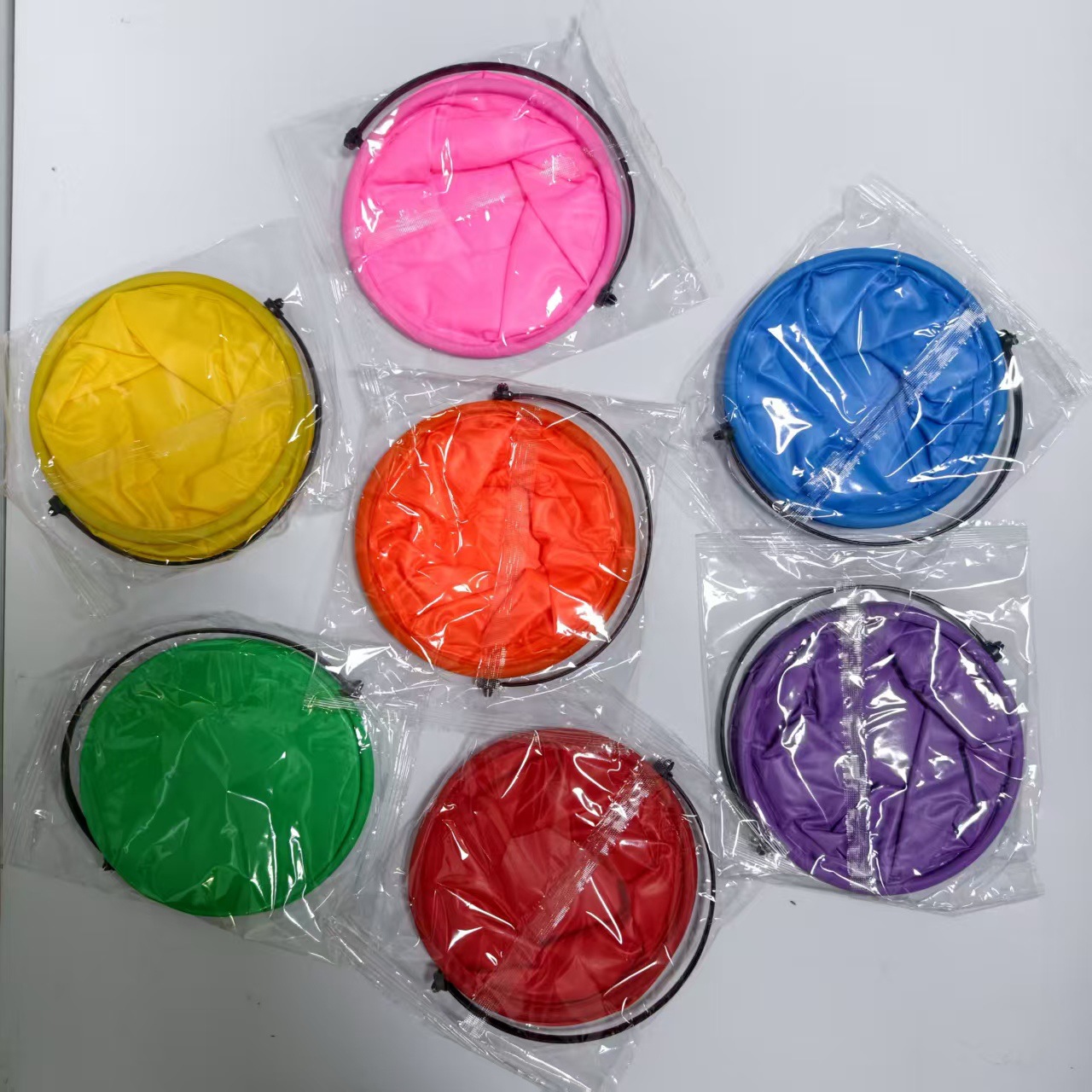 儿童户外折叠小水桶洗笔筒美术绘画玩具水桶鱼虾贝壳赶海小桶