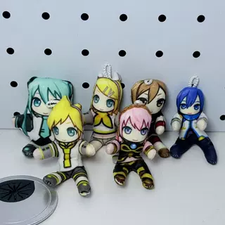 pjsk世界计划初音未来抽象mini乳鼠干玩偶挂件有骨架可凹造型