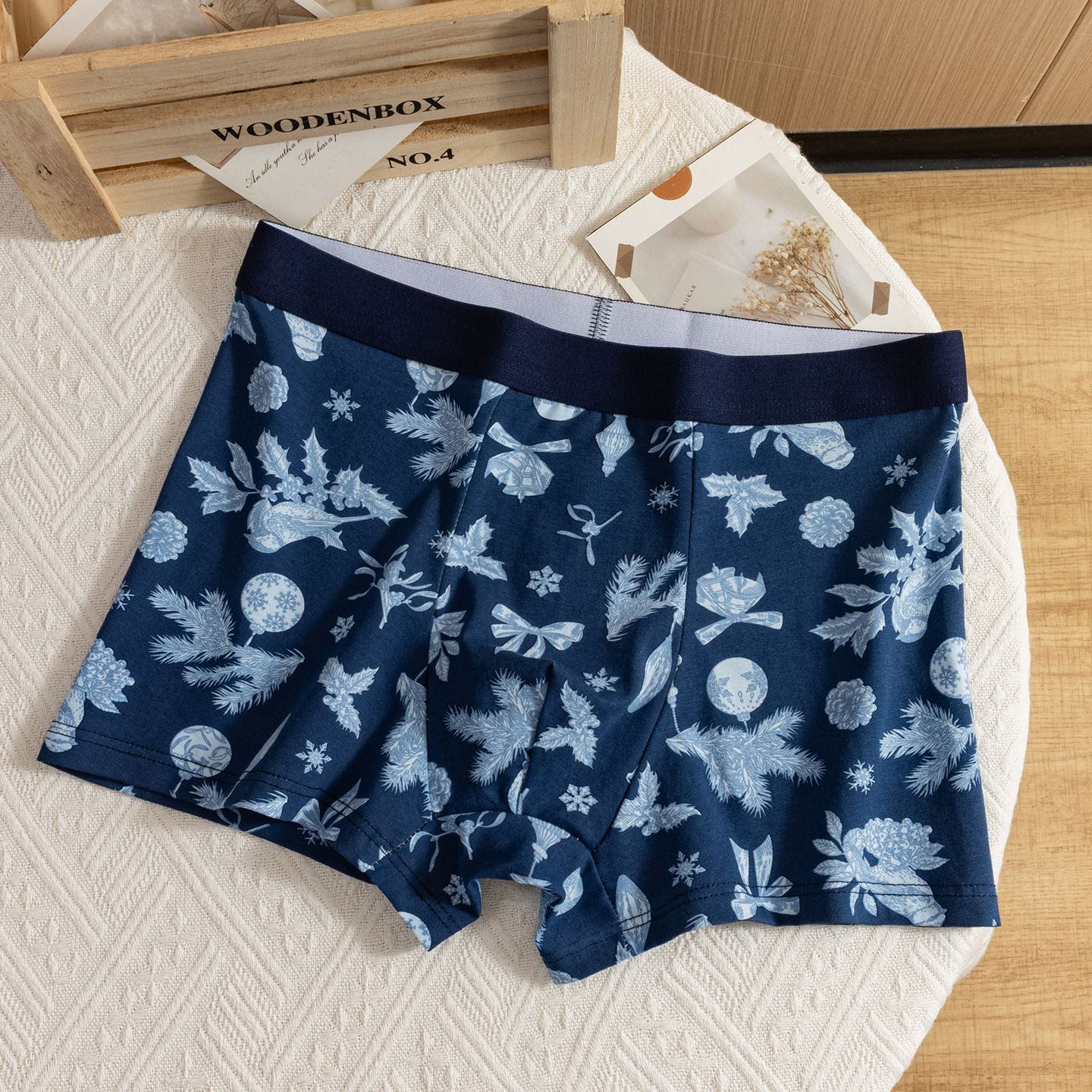 Explosión de la nueva ropa interior china de hombre algodón 7A, seda de morera antibacteriana, entrepierna transpirable y cómodas pantalones de cuatro hombres al por mayor