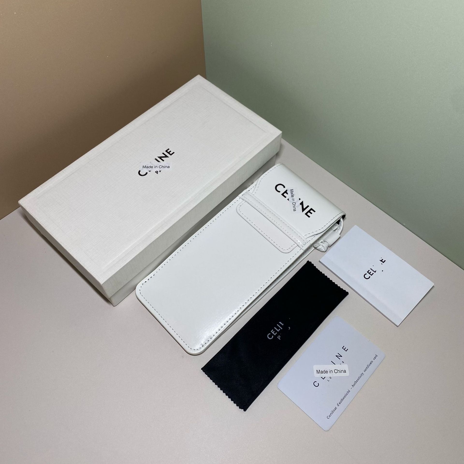 Fábrica al por mayor directa de una sola pieza de caja de espejos de alta calidad caja de almacenamiento gafas de sol gafas de sol caja de gafas de sol