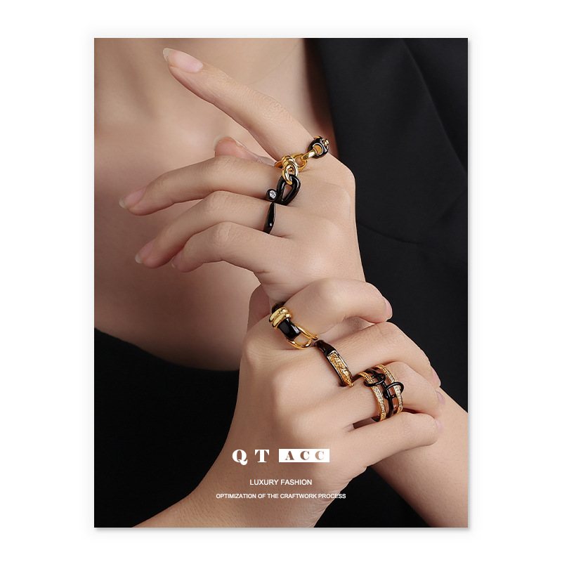 Moda retro europea y americana de latón galvanizado oro real de alta calidad gota de aceite anillo abierto diseño personalizado anillo negro para las mujeres