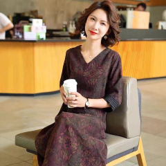 新中式国风印花V领连衣裙女2025夏季新款时尚宽松休闲妈妈装裙子