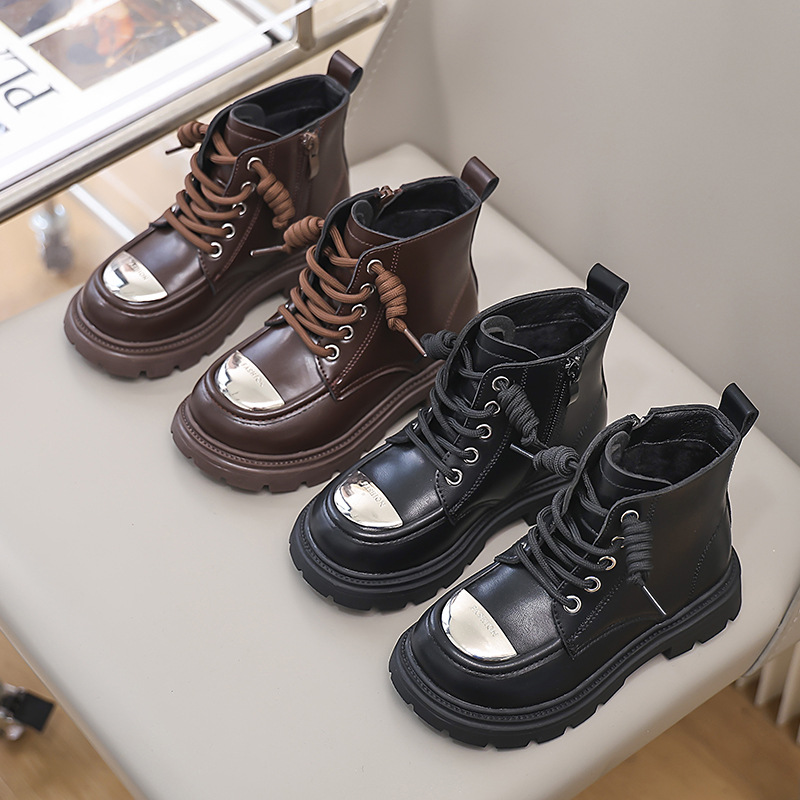 2024 Neue koreanische Mode Plüsch Martin Mädchen Mid Top Kurze Stiefel, Flache Unterseite Mittlere Größe Kinder Casual Baumwollstiefel_voghion.com