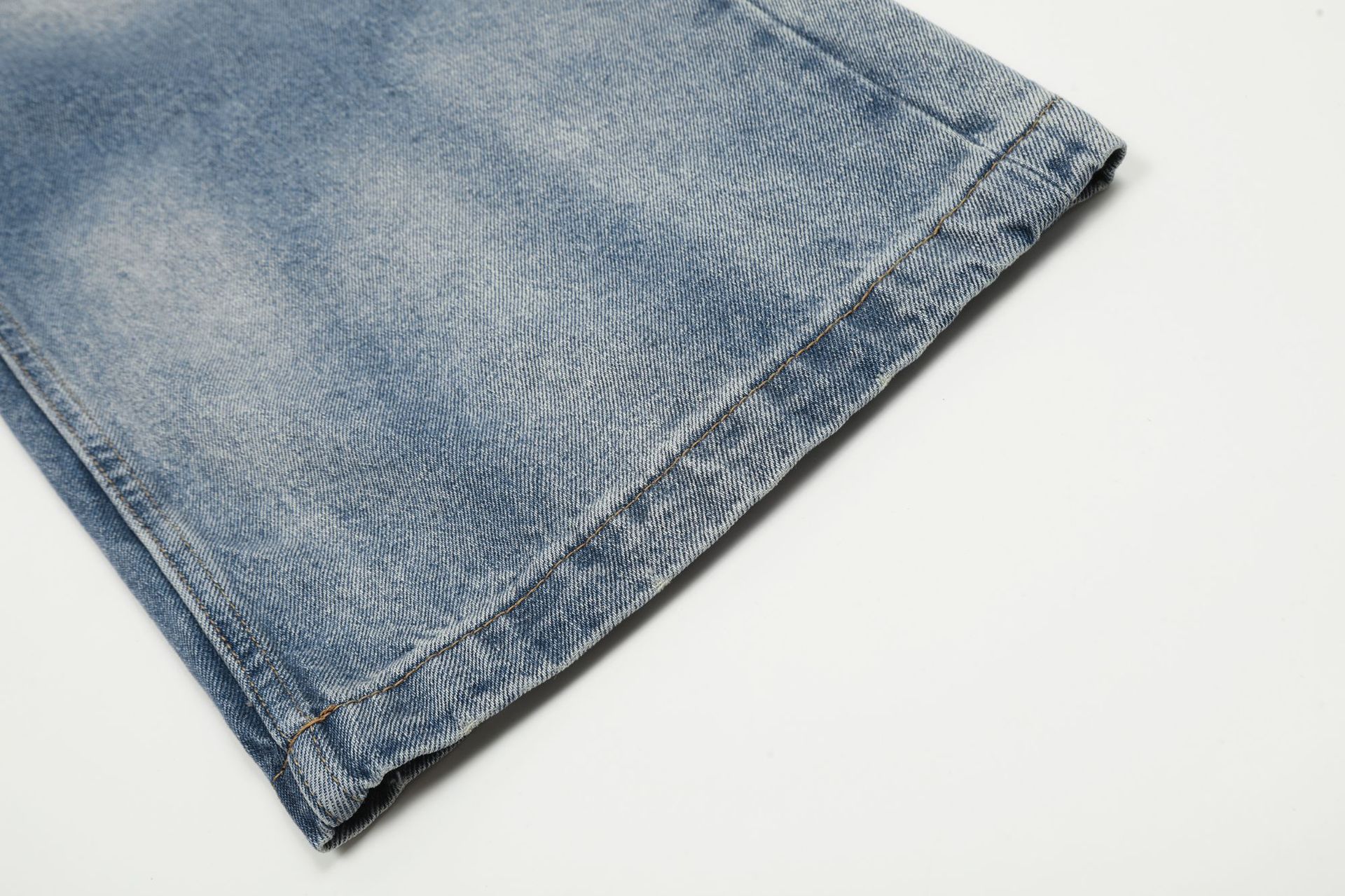 Herren Jeans Mit Weitem Bein Und Stacked Effekt Loose Fit_voghion.com
