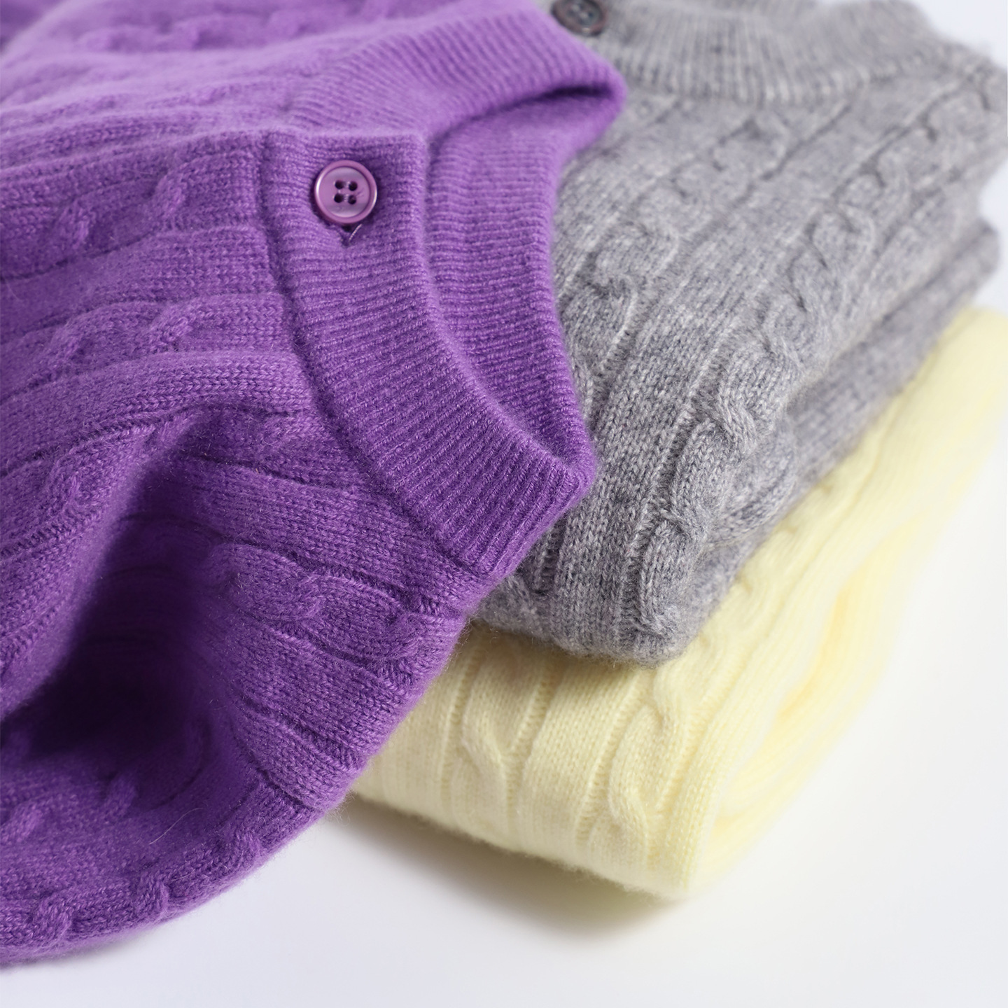 Little Sheep Jumping Children's Cashmere Sweater, Autumn/Winter New Style, Round Neck, Solid Color Cardigan, Soft and Cozy Sweater for Toddlers and Babies