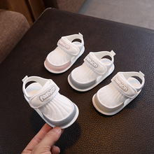 运动风春夏季透气宝宝鞋子0-1岁软底3婴儿学步凉鞋3-6-12个月不掉
