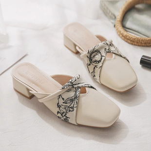 French Style Elegant Baotou Half Slippers Women's Summer 2025 New Evening Style Fairy Style Lazy Slip-on Mid-heel Sandals