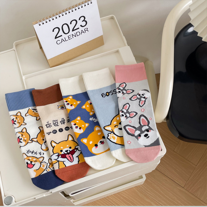 Boneless stitched Corgi socks Shiba Inu bear peripheral cute puppy Akita cartoon ankle socks sports black and white