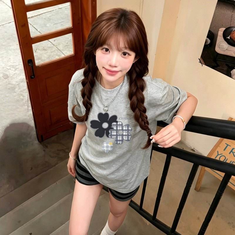 Gray Floral Print Pure Cotton Short-Sleeved T-Shirt for Women 2026 New Large Size Spring and Summer Design Loose Top