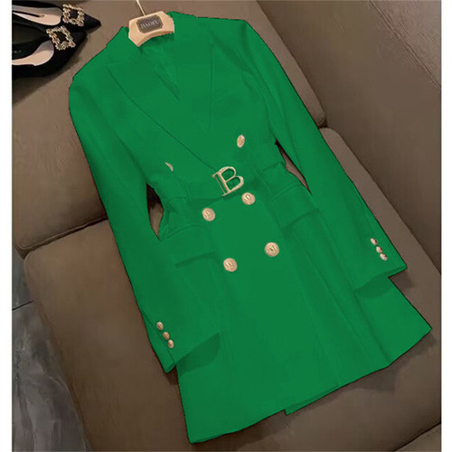 High-end, street-style blazer for women—mid-length, 2026 spring/autumn new arrival—elegant British-style single-breasted trench coat, trendy.
