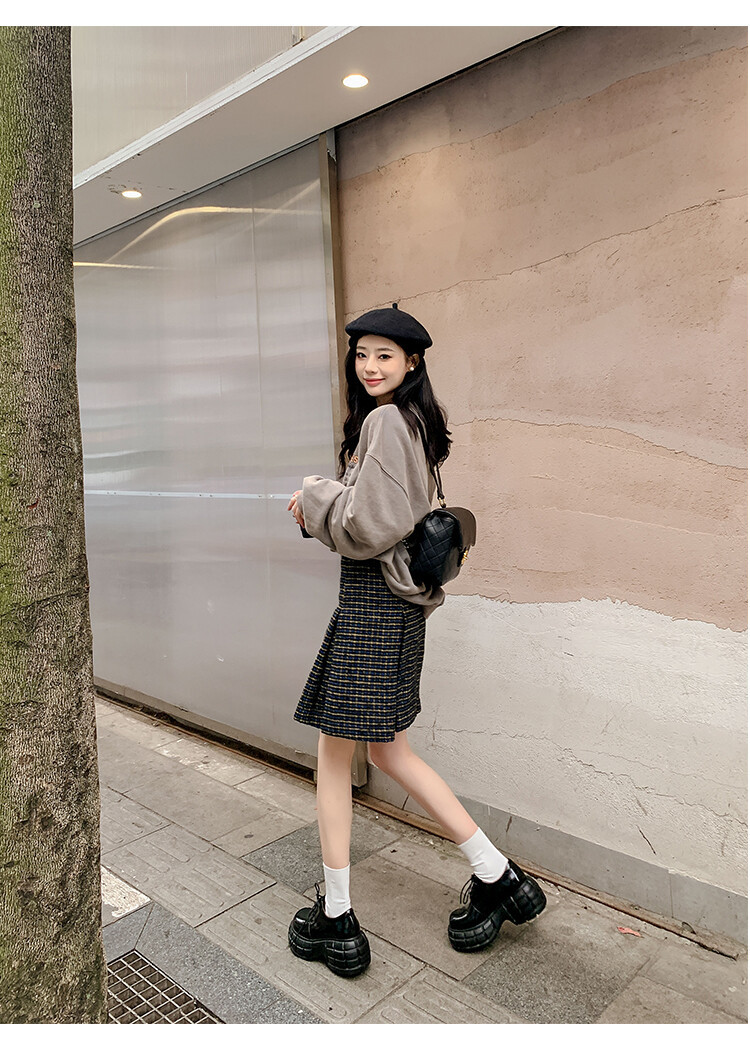 Giày lười nữ da bò phối dây buộc chéo đế xuồng platform phong cách Anh quốc — Màu Đen Hạt mở viền, Màu đen da bò mờ, Màu trắng chi tiết 66