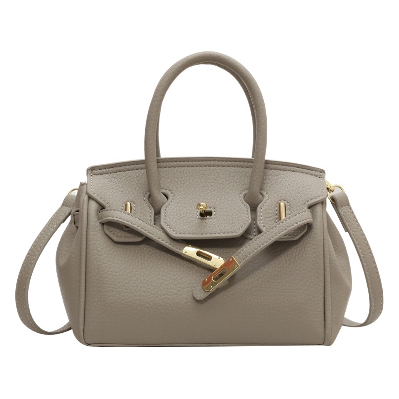 High-End Fashionable Work Clothing Large Handbag Women's New Platinum Kelly Bag 2023 Versatile Niche Trendy Armpit Bag