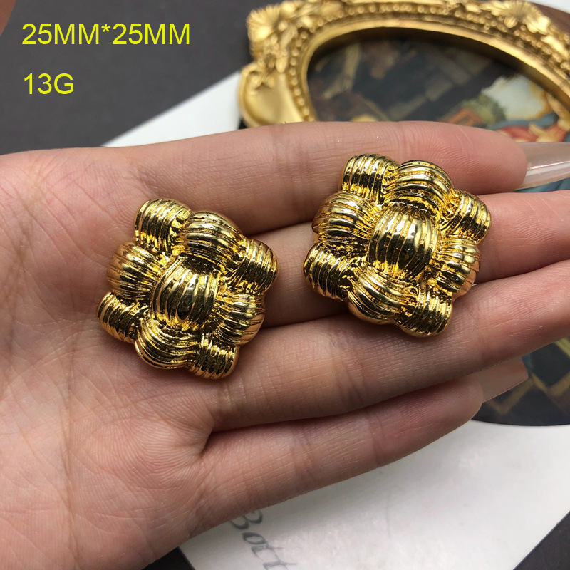 Women's Gender Plating Design 1 Pair Retro Geometric Plating Alloy Ear Studs