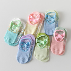 女性用グラデーションヨガソックス、春夏の薄いピラティス通気性フィットネスダンスソックス、脱落防止、浅い口の滑り止めソックス