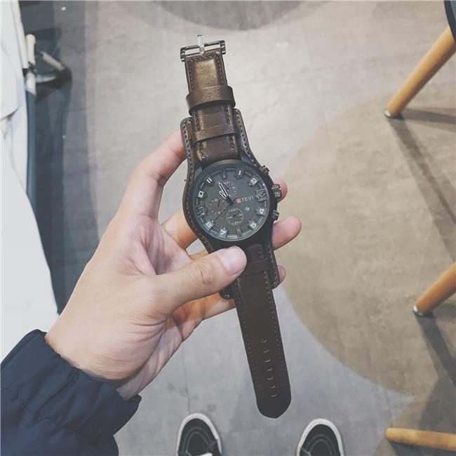 Retro Solid Color Buckle Quartz Men's Watches display picture 2