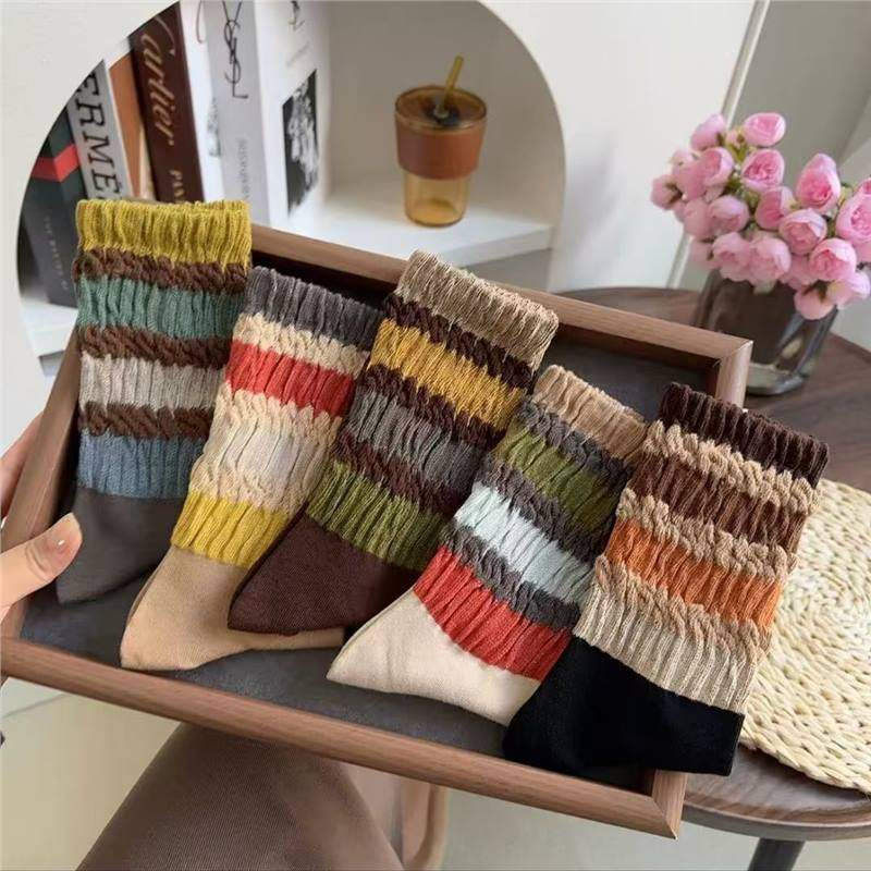 Women's Autumn and Winter Mid-Calf Socks, Loose and Non-Binding, Lazy Style, Trendy Ins Korean Version, Striped Rainbow Retro