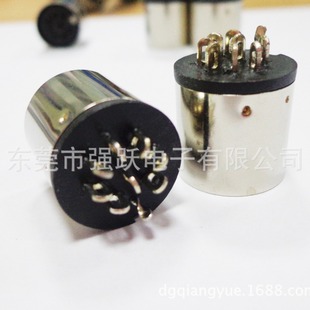 ����늾��Դͬ�懴�DIN8Pĸ���B����