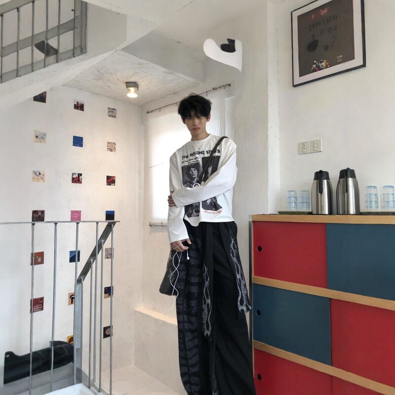 Trendy vintage portrait band print long-sleeve t-shirt for men and women, loose-fitting couple's versatile base shirt