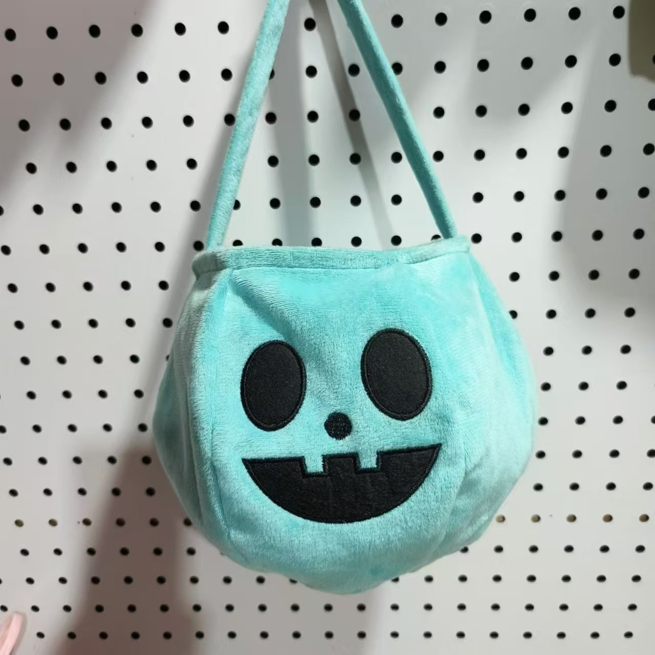 Bolsa de dulces de Halloween portátil bolsas de calabaza tridimensionales para niños regalos props de fiesta de fantasmas brujas transfronterizas props de fiesta de fantasmas