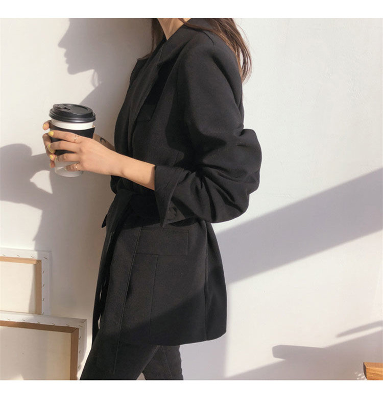 Abbigliamento donna Giacca nera da abito Cintura da donna 2024 Nuovo design primavera e autunno Nicchia Stiratura gratuita Temperamento Piccolo abito Manica lunga_voghion.com