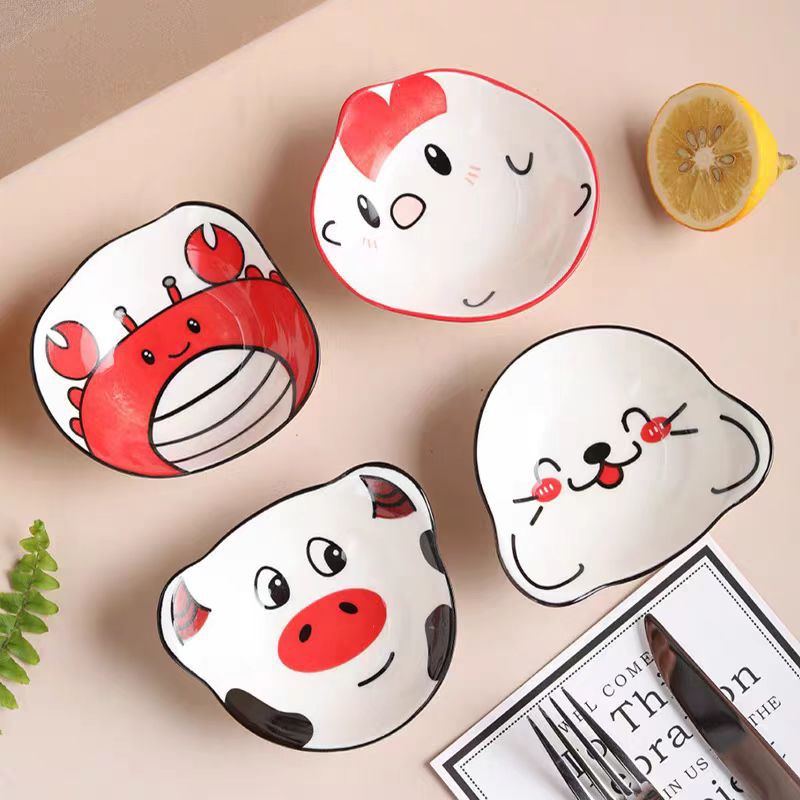 Plato de mesa encantador estilo japonés de plato de condimento de cerámica de forma especial creativo de inmersión casera esmalte de dibujos animados de color platos de salsa de soja