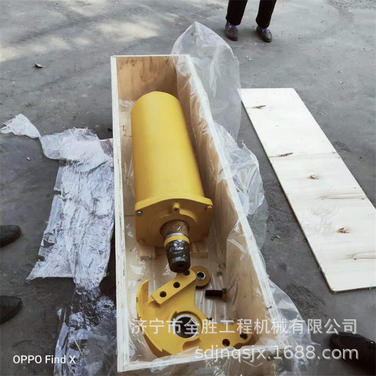 D65E-12推土机涨紧油缸总成 油缸座 14X-30-13113