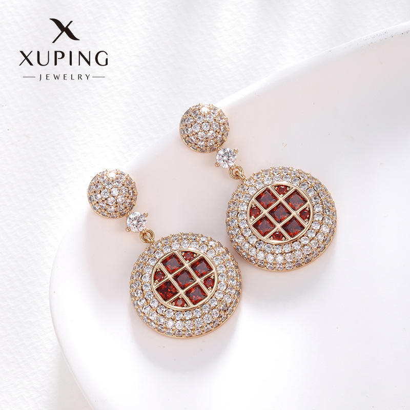 Xuping pendientes largos de bronce de lujo, pendientes de piedra de bronce de lujo, estilo de moda para mujeres, pendientes de lujo ligero y alto nivel.