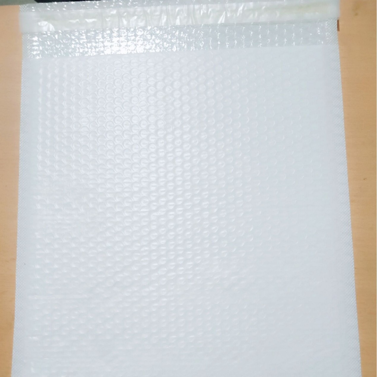 33.8*40共挤膜气泡袋130克 白色 服装气泡袋 可印LOGO
