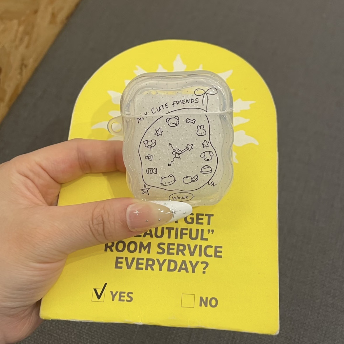 Cute graffiti animal reloj colgante para airpods 1 / 2 generación Apple auriculares inalámbricos cubierta pro nueva 3 generación 4