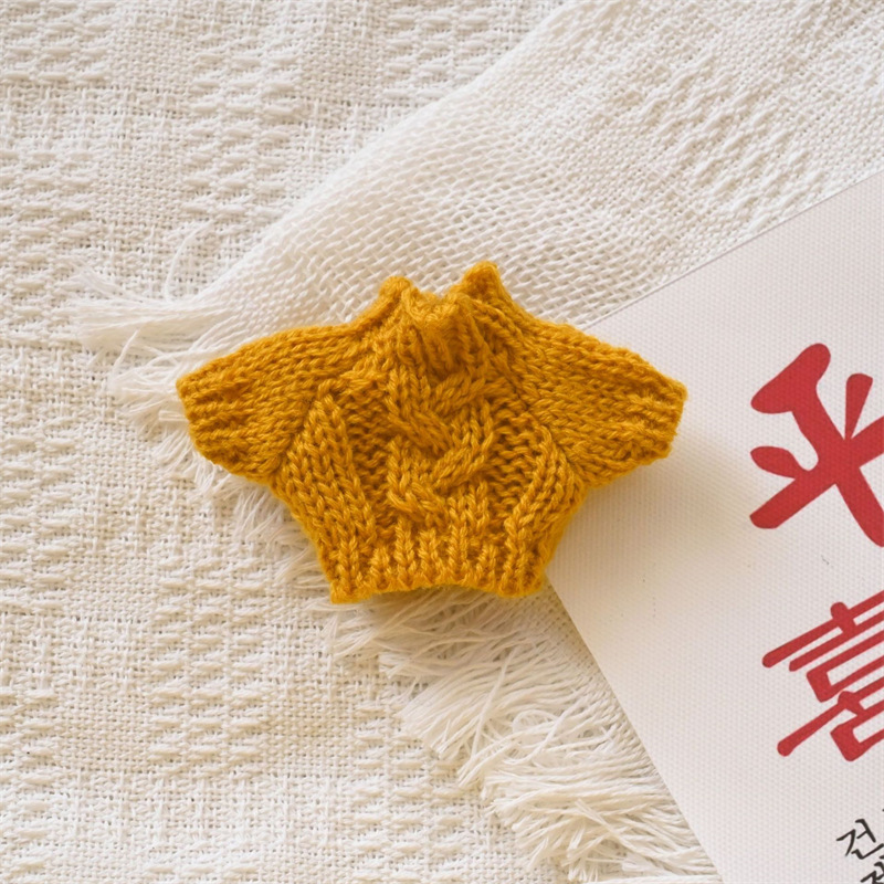 Venta caliente perro cabeza 14cm muñeco de peluche suéter colección de accesorios de ropa rabu ropa spot al por mayor