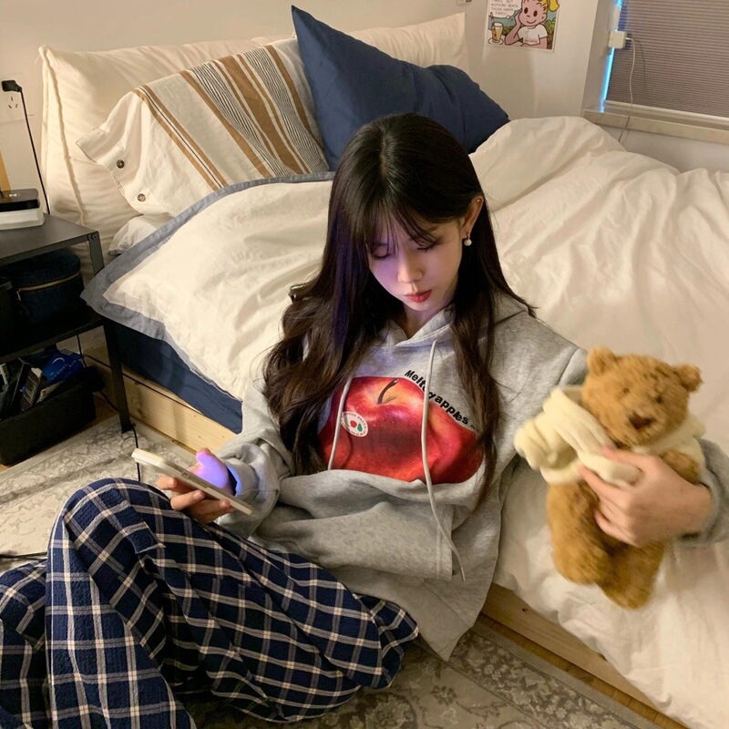 Autumn and Winter American Style Retro Apple Print Hooded fleece-lined Sweater Women's Loose Pullover Casual All-match Top Hoodie