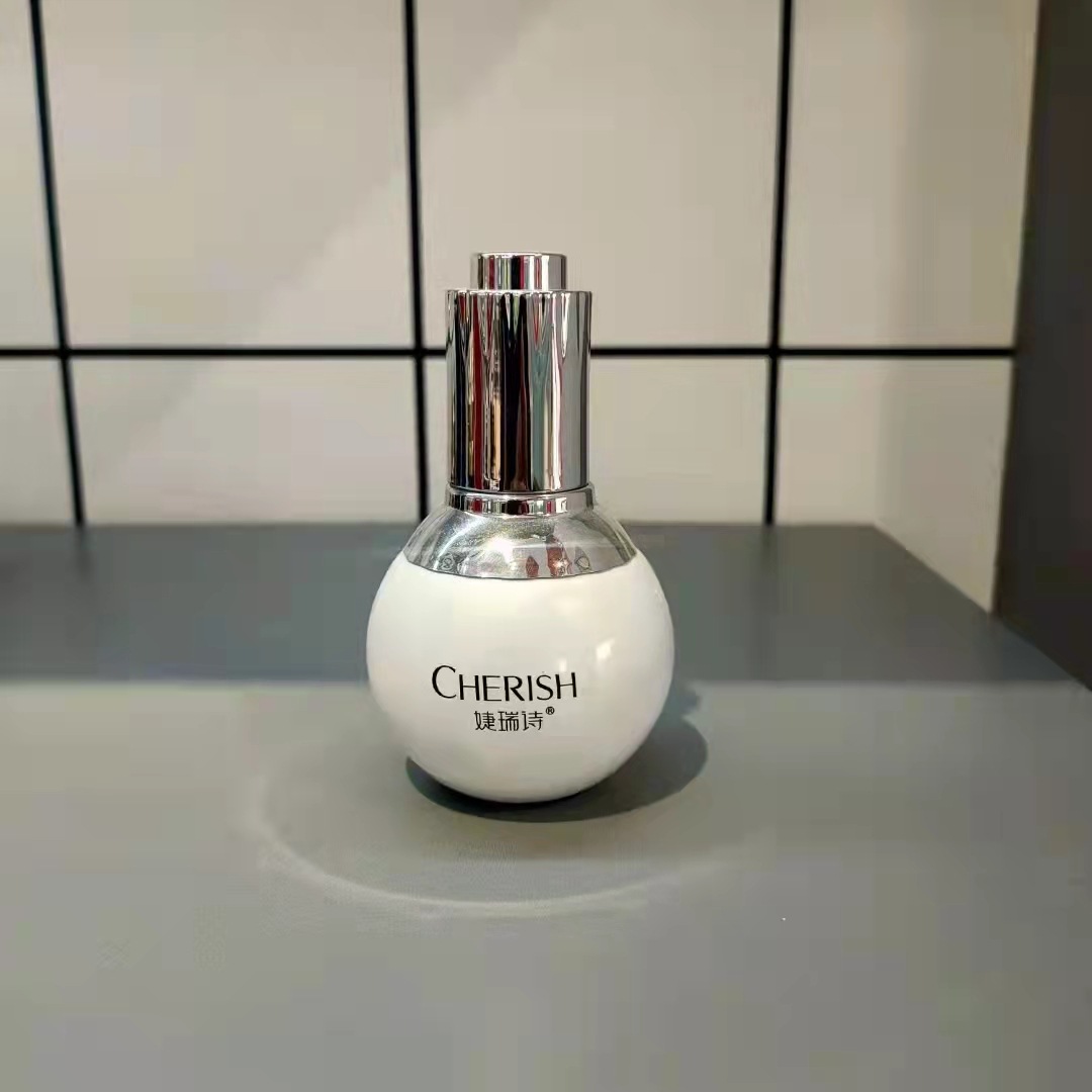 En stock ousiman 30ml pequeña botella de lámpara blanca presionando gotero botella esencia botella de líquido loción de agua sub-embalaje cuidado de la piel botella de aceite esencial