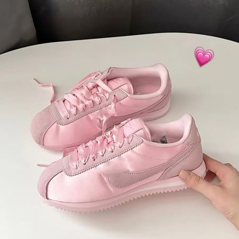 Pure Original Classic Cortez Fashion Ribbon Forrest Gump Shoes Lightweight Versatile Casual Shoes Non-Slip Wear-Resistant Sports Shoes Pure Original Classic Cortez Fashion Ribbon Forrest Gump Shoes Lightweight Versatile Casual Shoes Non-Slip Wear-Resistant Sports Shoes