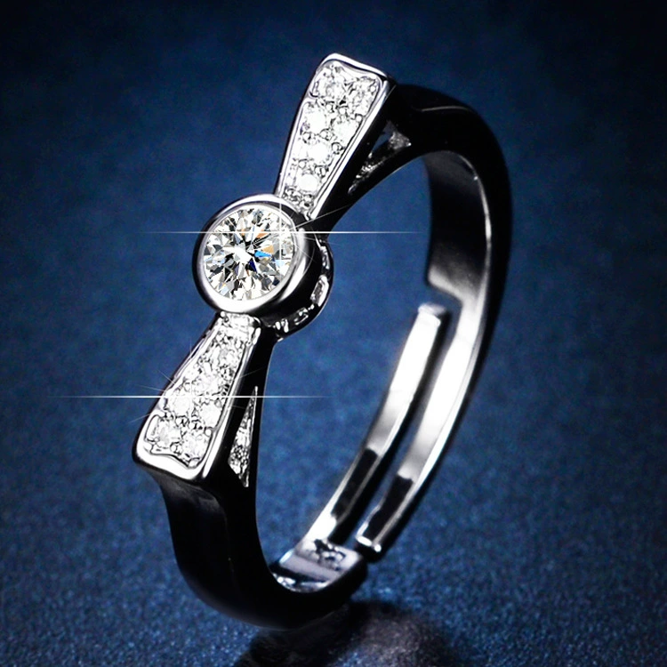 Кольцо, zircon объемом 1 карат, лёгкая роскошь европейского стиля, элегантный дизайн в серебристом тоне