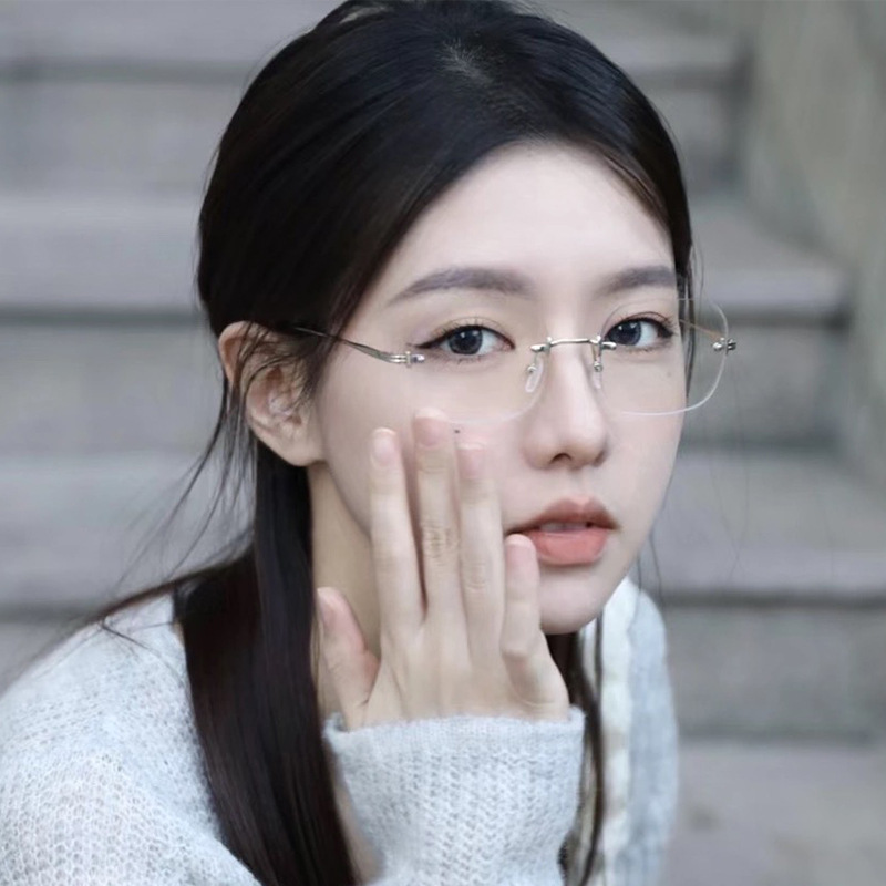 2025年ホットスタイルコレクション女性用老眼鏡、中高年向けの新しい高精細抗青色光ファッショナブルなフレームレス老眼鏡|undefined