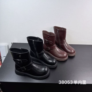 38053 2026秋季新款靴子时尚帅气马丁靴韩版加厚保暖女童靴休闲