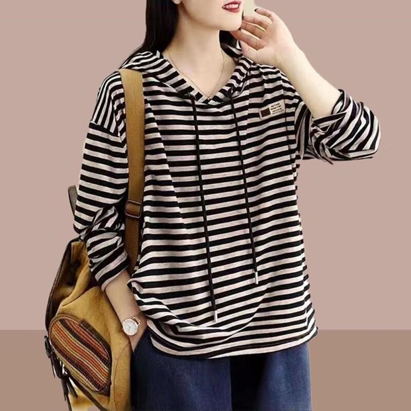 2026 Loose Striped Hooded Sweatshirt for Women, New Autumn Style, Versatile and Fashionable Striped T-Shirt Base Shirt 2026 Loose Striped Hooded Sweatshirt for Women, New Autumn Style, Versatile and Fashionable Striped T-Shirt Base Shirt