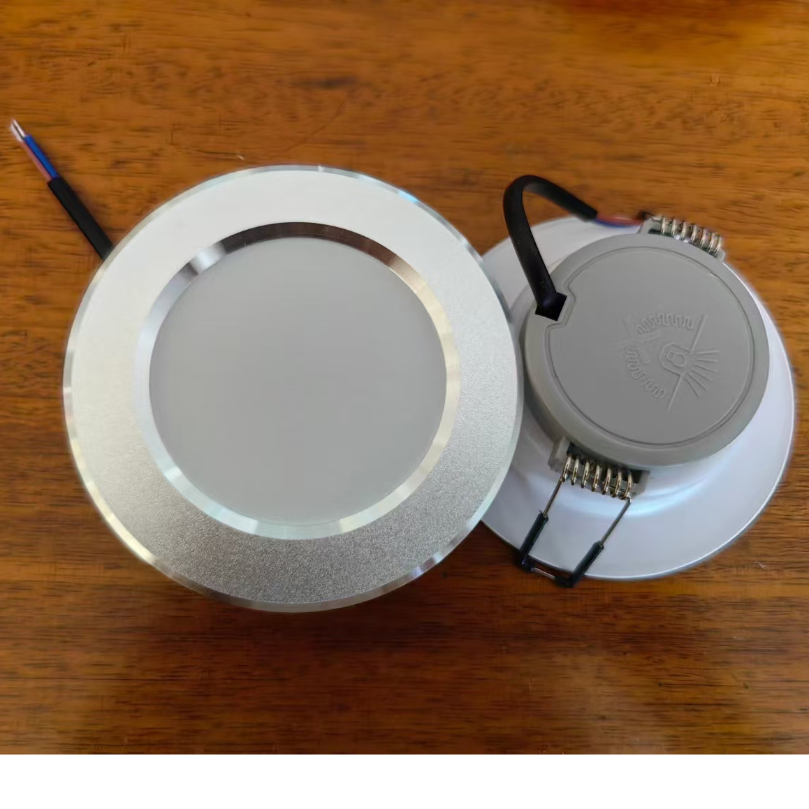 Hogar downlight de 2,5 pulgadas lámpara de techo LED 3W5W agujero 8cm agujero de la lámpara de 2 pulgadas pequeño downlight decoración del hogar ojo de ganado agujero de la lámpara