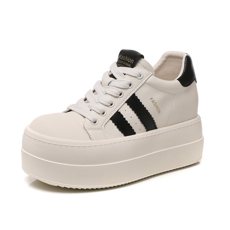 Giày sneaker nữ đế dày tăng chiều cao bên trong, form thể thao mùa xuân — Màu đỏ be