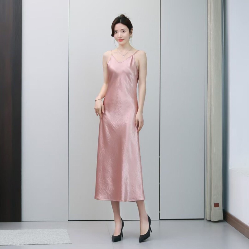 Water Wave Pearl Satin Light Gown High-End Acetate Satin Mermaid Strap Dress Top V-Neck