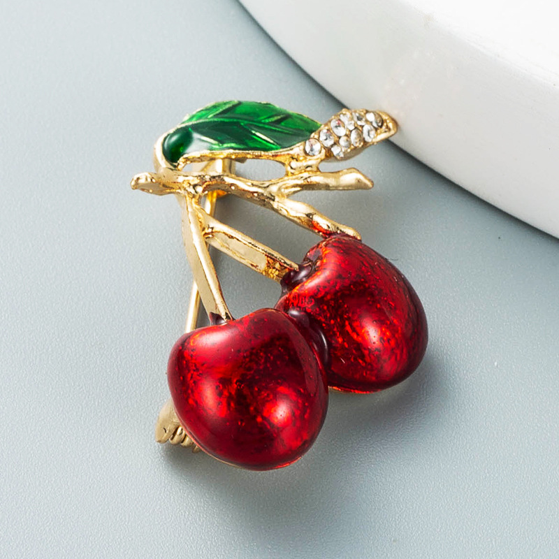 Drip Oil Diamond-studded Cherry Watermelon Brooch Wholesale Nihaojewelry display picture 7