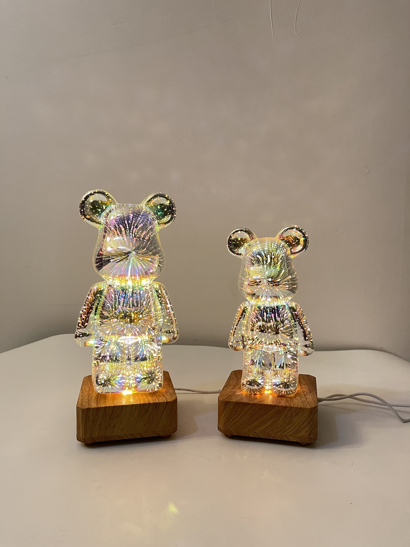 Creativo 3D fuegos artificiales oso colorido luz cambiante hogar Internet celebridad noche luz vidrio efecto tridimensional escritorio decoración adornos