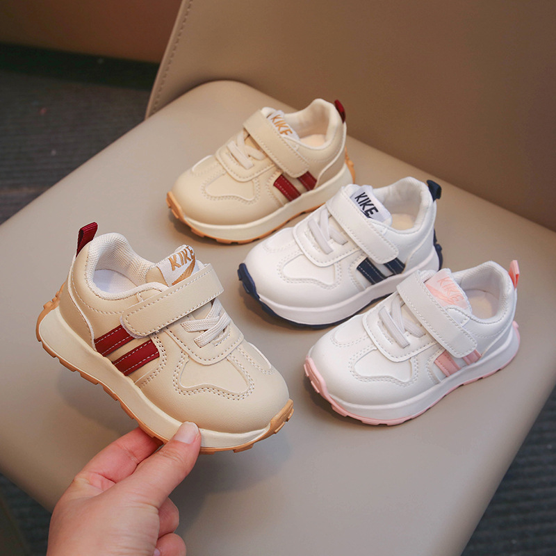 Chaussures de marche décontractées à semelles souples pour enfants, chaussures de planche pour bébés garçons et filles, petites chaussures blanches pour filles, nouvelle collection automne 2023_voghion.com